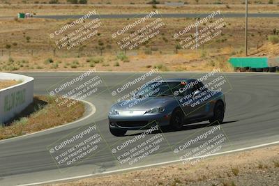 media/May-31-2025-CalClub SCCA (Sat) [[2c1a04e1ee]]/Qualifying/Group 1/Turn 4/